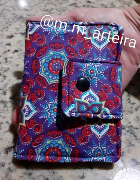 Carteira Porta Cartões e documentos.